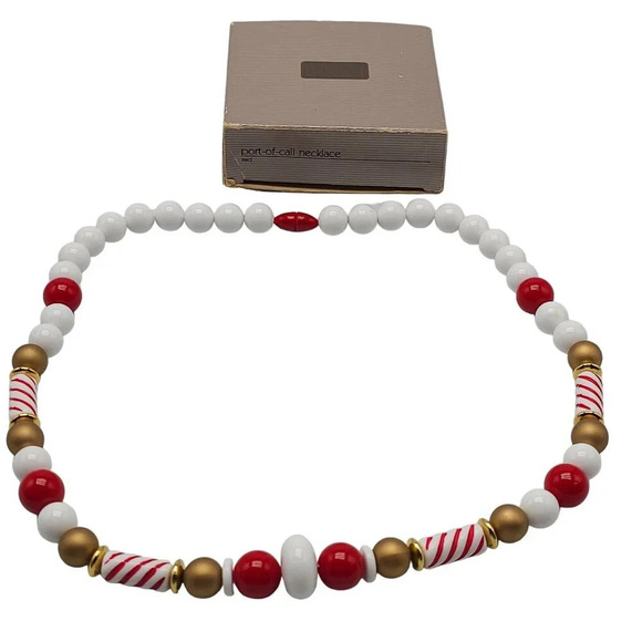 Vintage AVON 1990 Port of Call Red & White Acrylic Bead Necklace 25 in - Picture 1 of 5